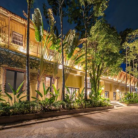 9Station Hostel & Bar Phu Quoc Exteriör bild