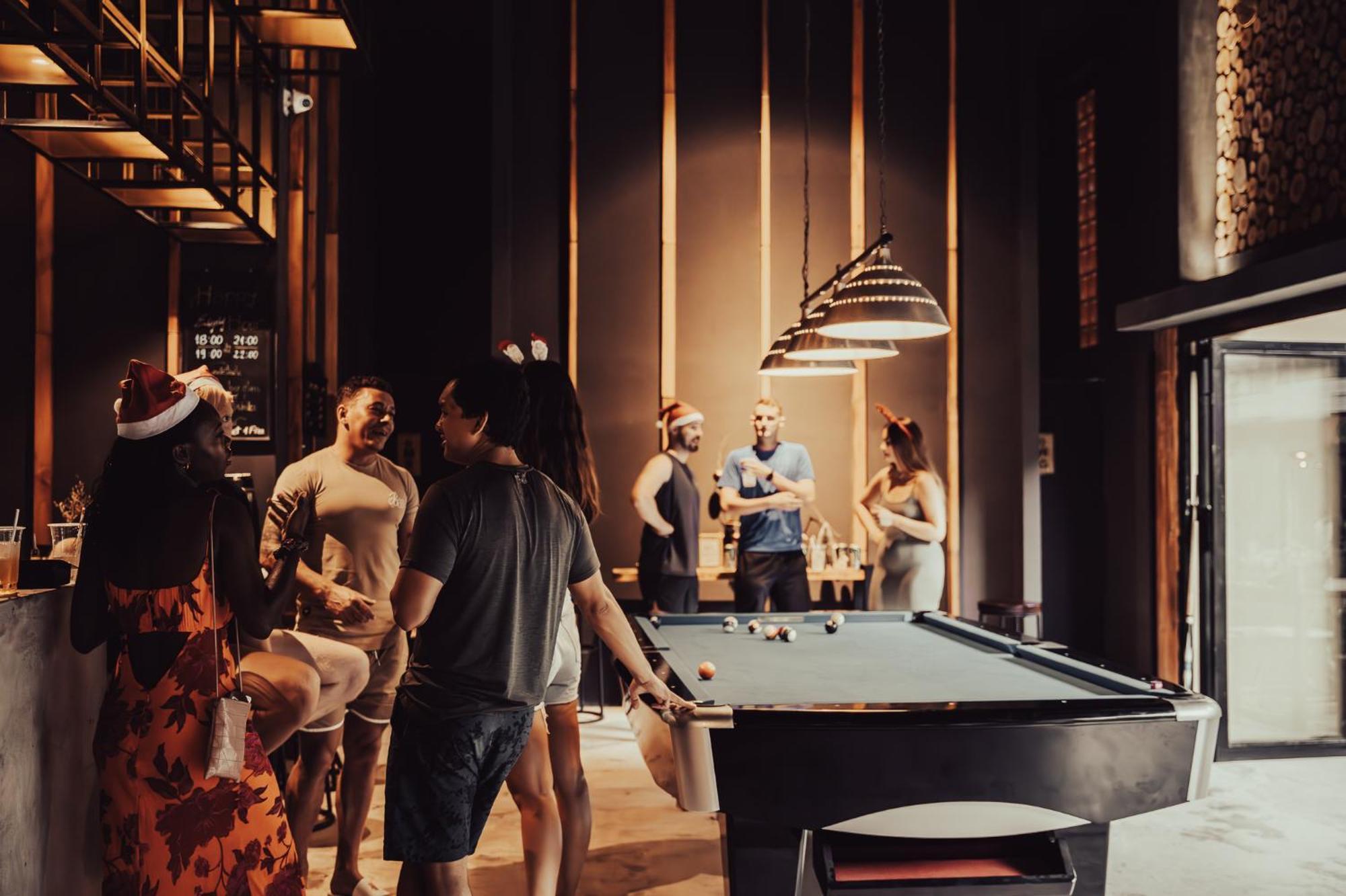 9Station Hostel & Bar Phu Quoc Exteriör bild
