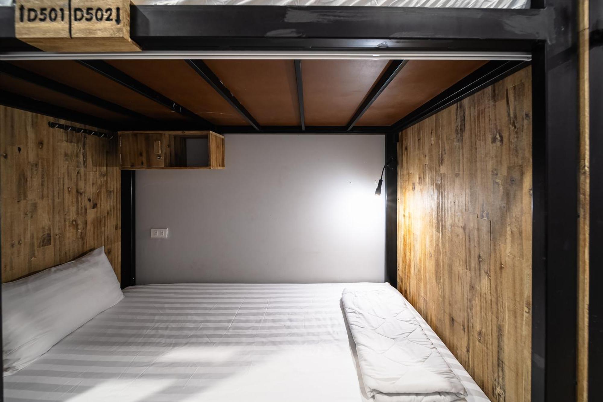 9Station Hostel & Bar Phu Quoc Exteriör bild