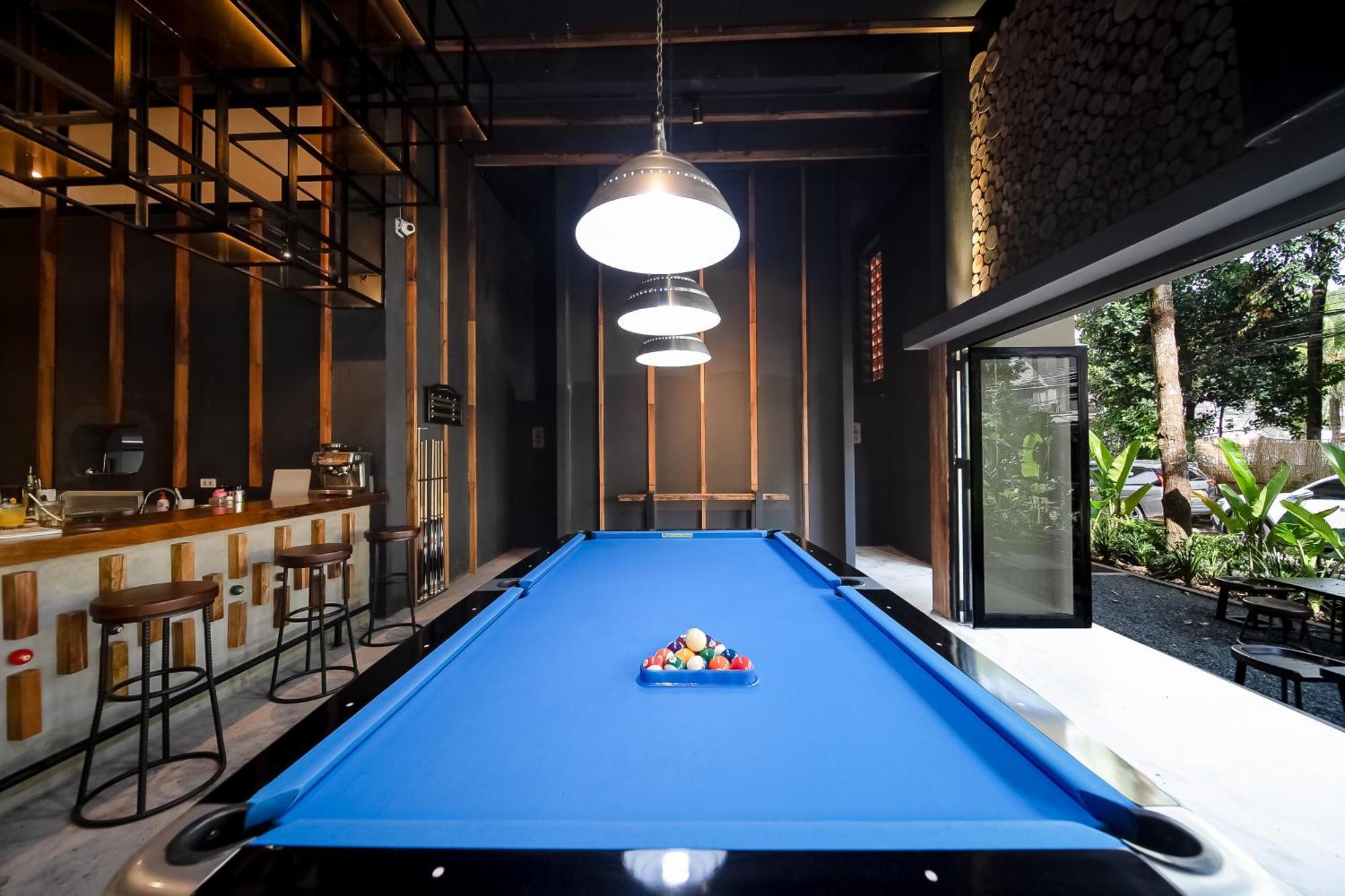 9Station Hostel & Bar Phu Quoc Exteriör bild