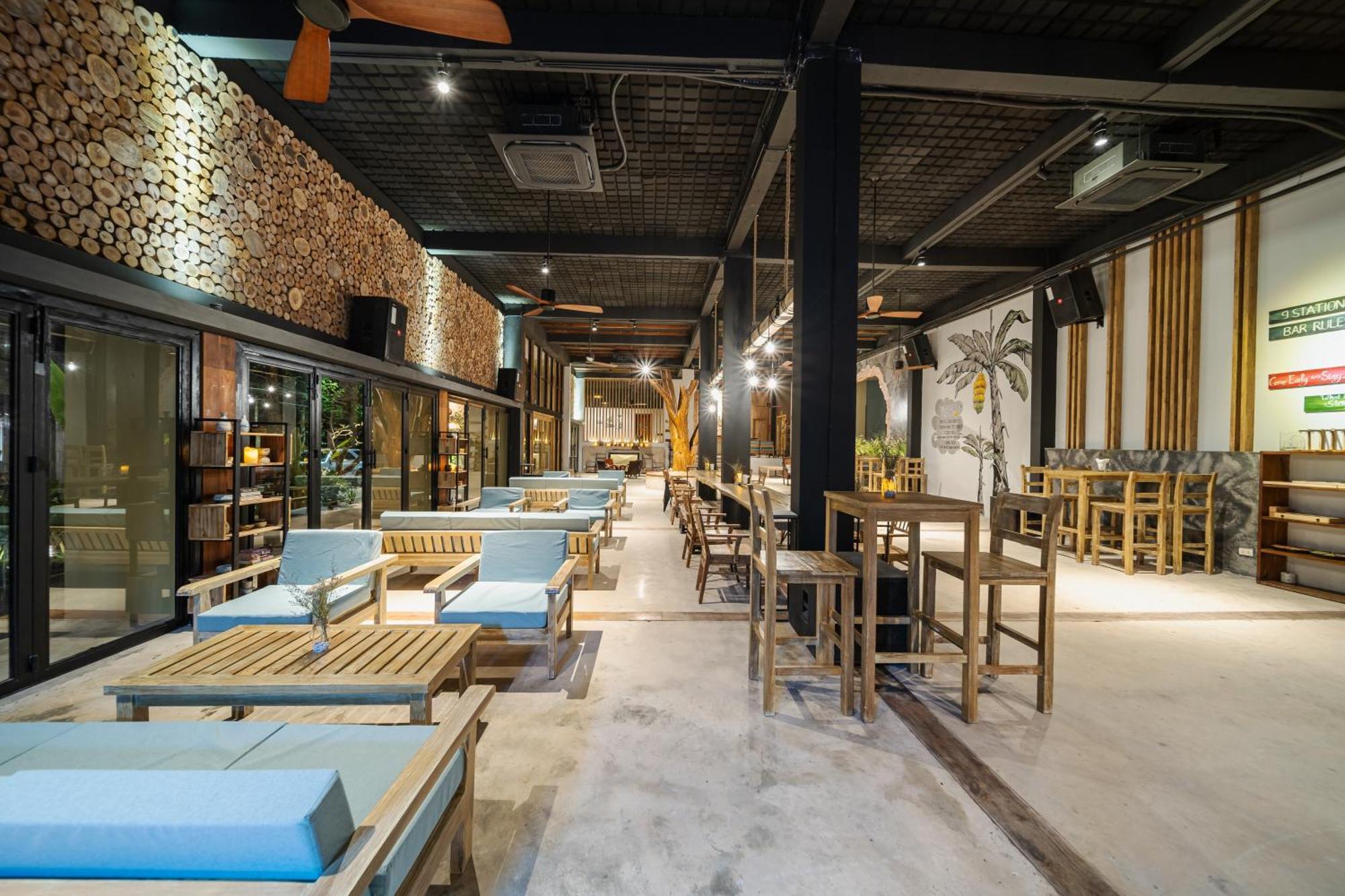 9Station Hostel & Bar Phu Quoc Exteriör bild