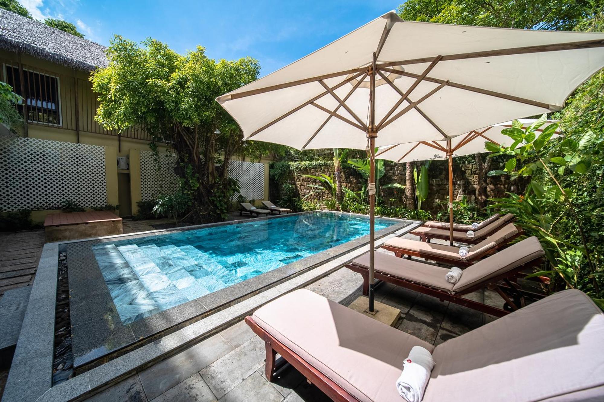9Station Hostel & Bar Phu Quoc Exteriör bild