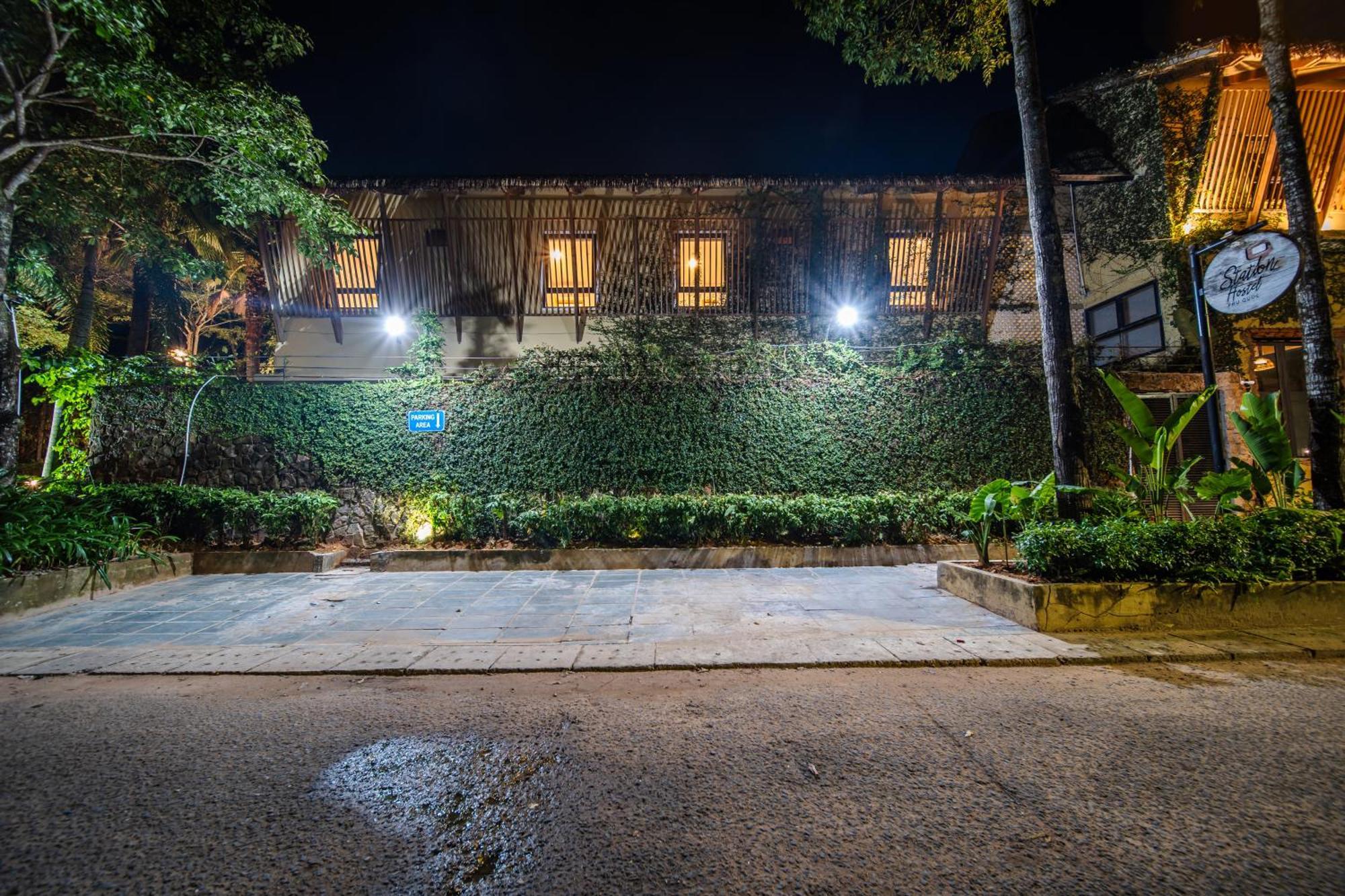 9Station Hostel & Bar Phu Quoc Exteriör bild